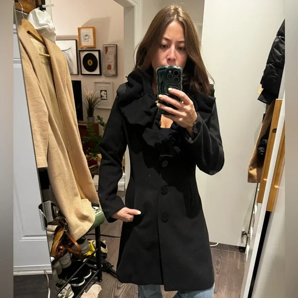 Black button jacket - Picture 3 of 3